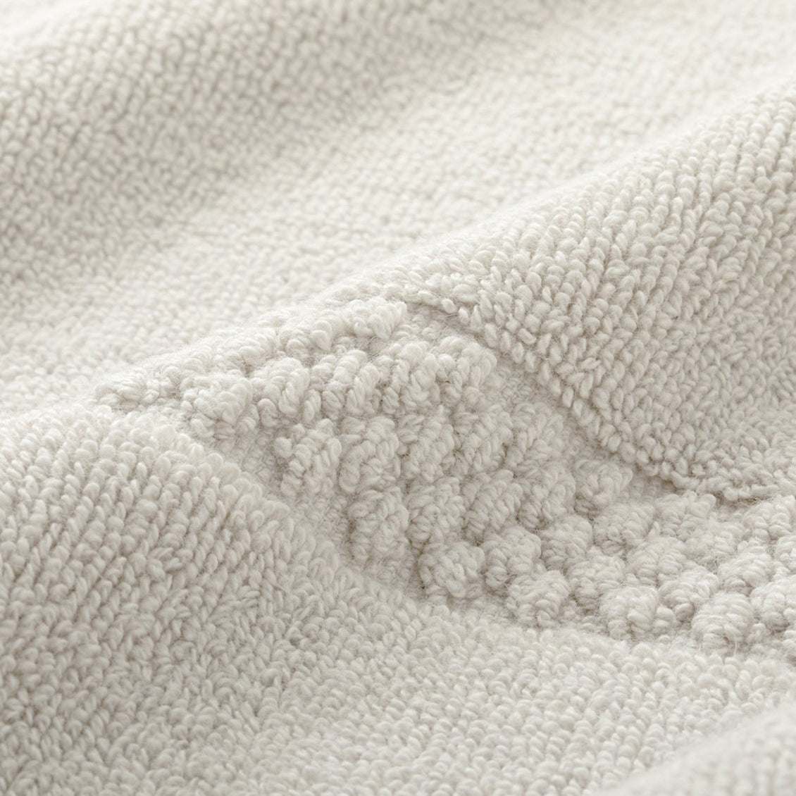 Istanbul Bath Mat Light Gray Detail | Duman Home