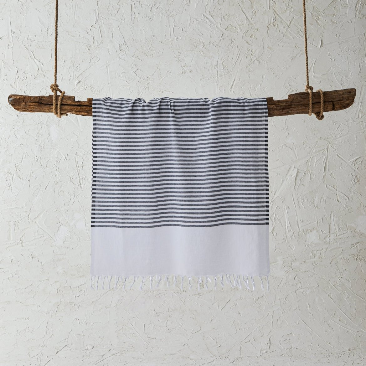 White Imbat Peshtemal Black | Duman Home