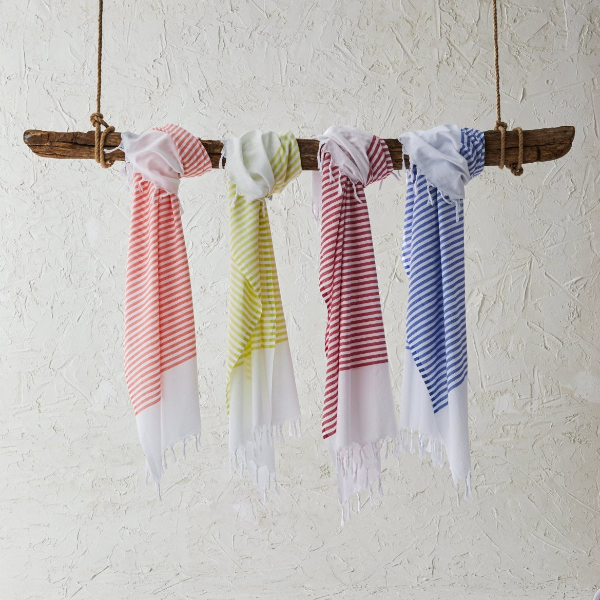 White Imbat Peshtemals | Duman Home