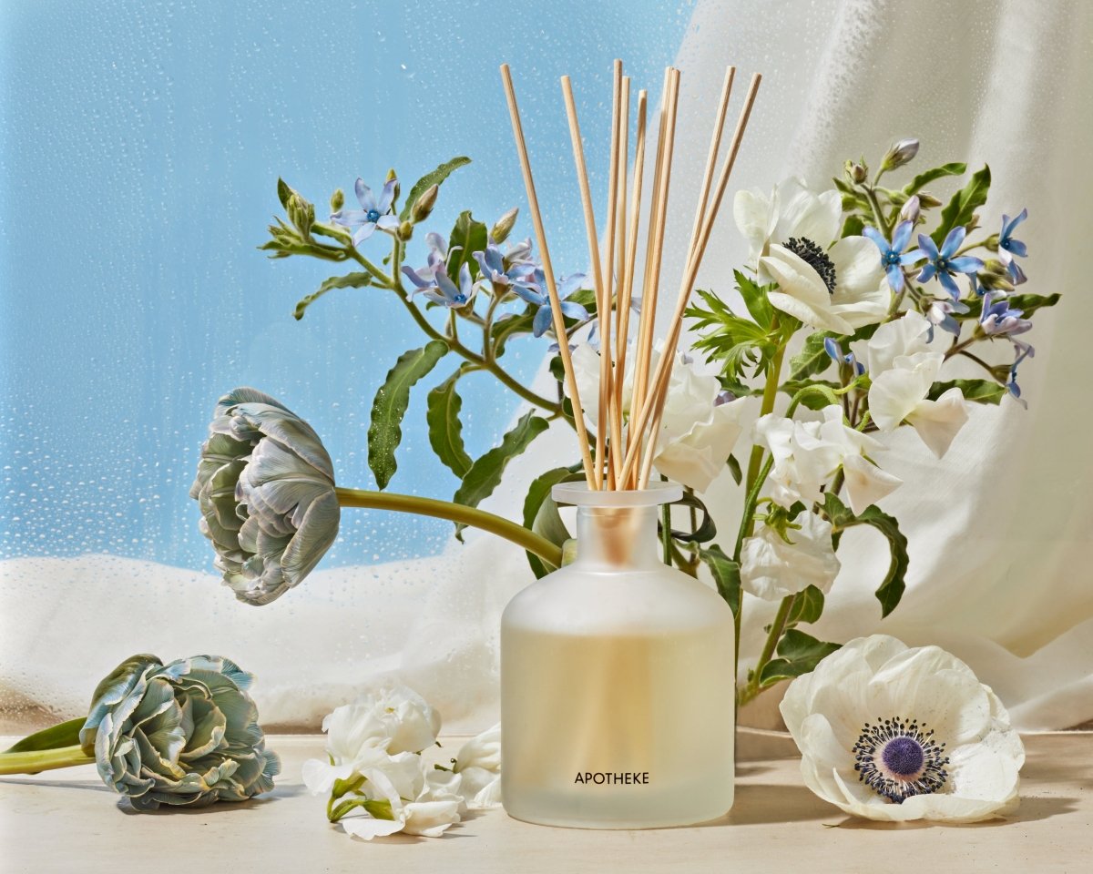 Apotheke Canvas Reed Diffuser with Flowers | Duman Home